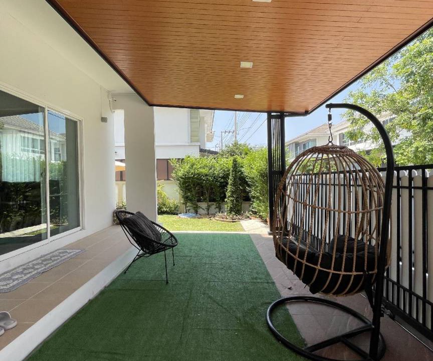 Photo of Patio Balcony in Racha Thewa