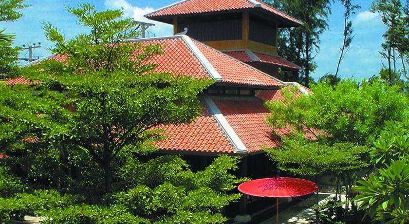 Photo of Buildings in Pak Nam Pran