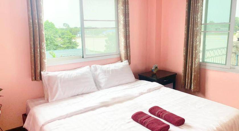 Photo of Bedroom in Trat