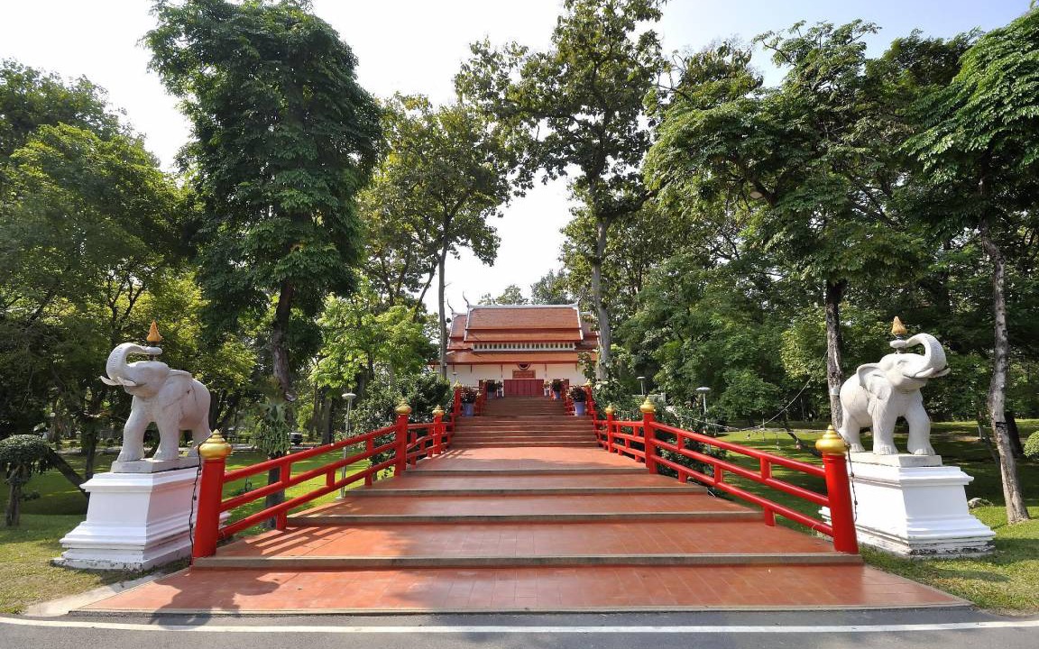 Photo of Others in Wua Lai
