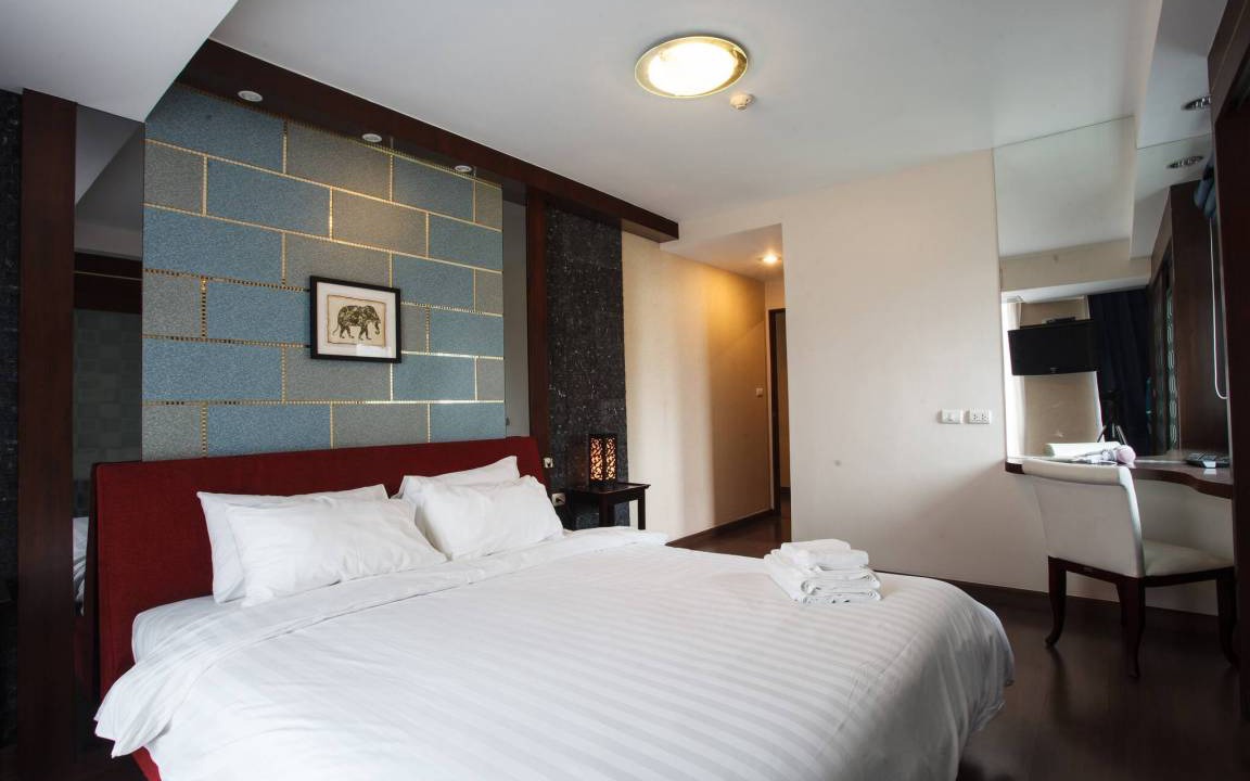 Photo of Bedroom in Khlong Toei Nuea
