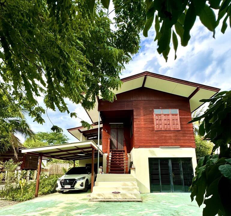 Photo of Buildings in Pa Tan