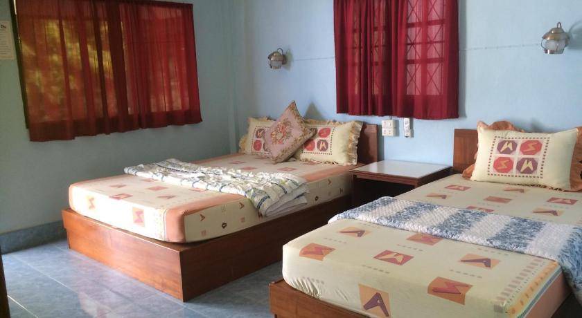 Photo of Bedroom in Haad Rin