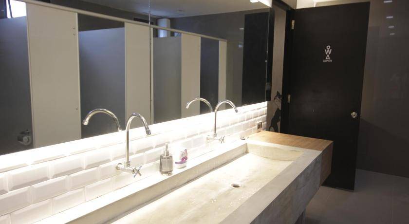 Photo of Bathroom in Phra Khanong Nuea
