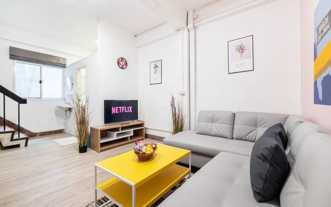 Photo of Livingroom in Ratchathewi