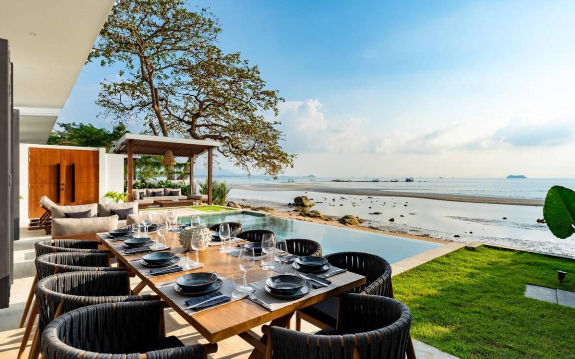 Photo of Others in Ang Thong