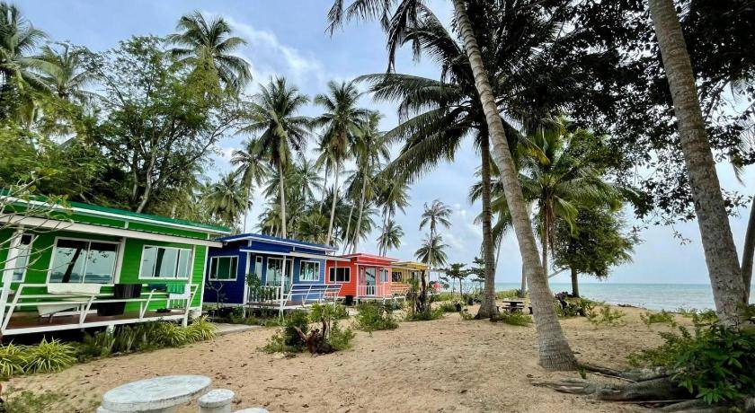 Photo of Buildings in Lang Suan