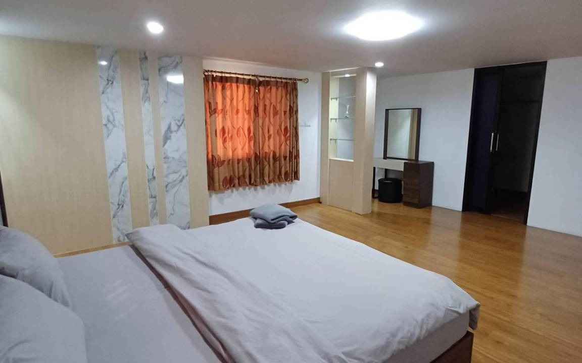 Photo of Bedroom in Saen Suk
