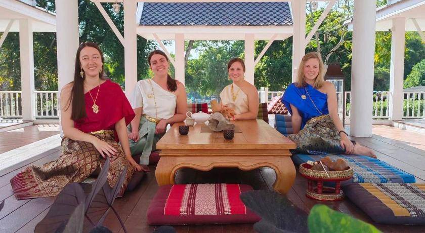 Photo of Others in Pa Tan