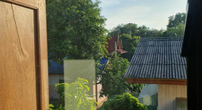 Photo of Others in Samphao Lom