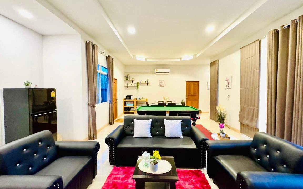 Photo of Livingroom in Hin Lek Fai
