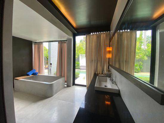 Photo of Bathroom in Hua Thanon