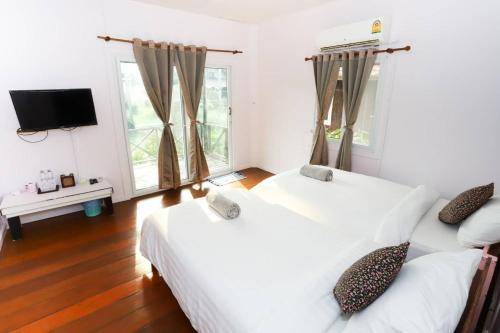Photo of Bedroom in Ko Kood