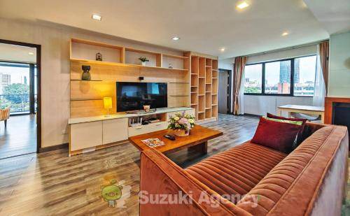 Photo of Livingroom in Khlong Tan Nuea