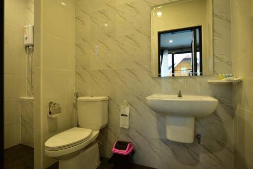 Photo of Bathroom in Khaem Son