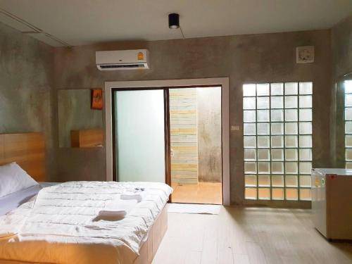 Photo of Bedroom in Samut Sakhon