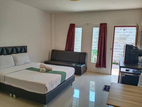 Photo of Bedroom in Khuraburi