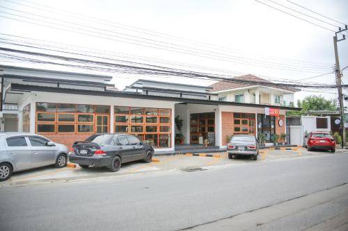 Photo of Others in Chim Phli