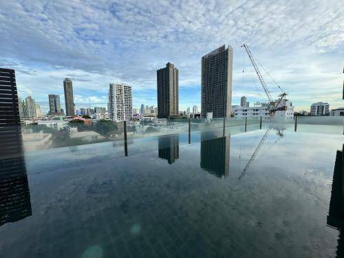 Photo of Buildings in Khlong Tan Nuea