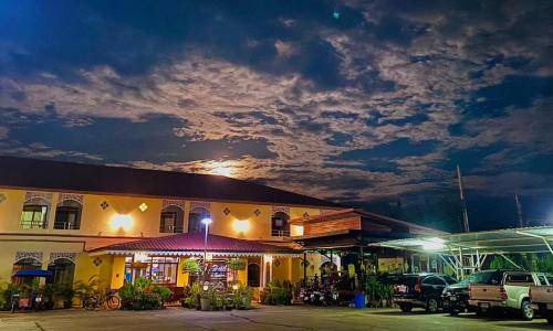 Photo of Buildings in That Phanom