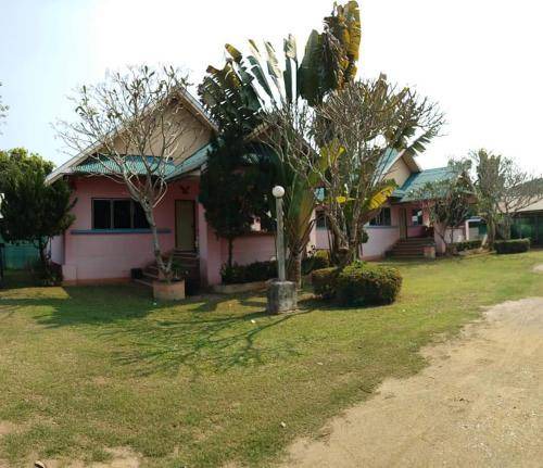 Photo of Buildings in Wang Chin