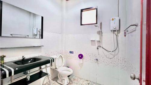 Photo of Bathroom in Dok Khamtai