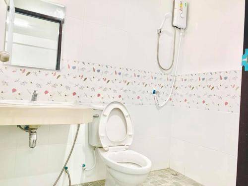 Photo of Bathroom in Krathum Baen