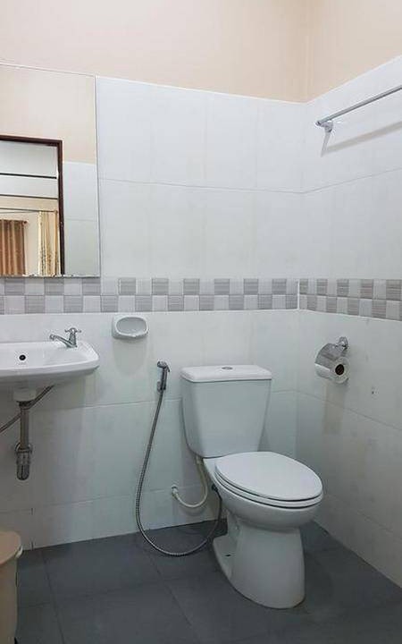 Photo of Bathroom in Khlong Sok