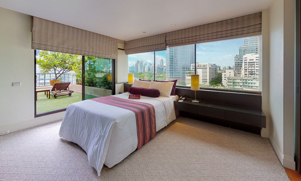 Photo of Bedroom in Embassy District