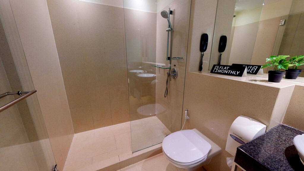 Photo of Bathroom in Embassy District