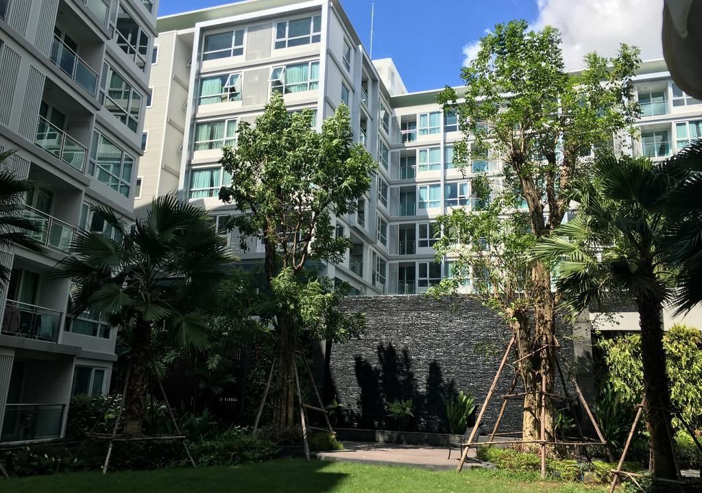 Photo of Buildings in Bang Chak