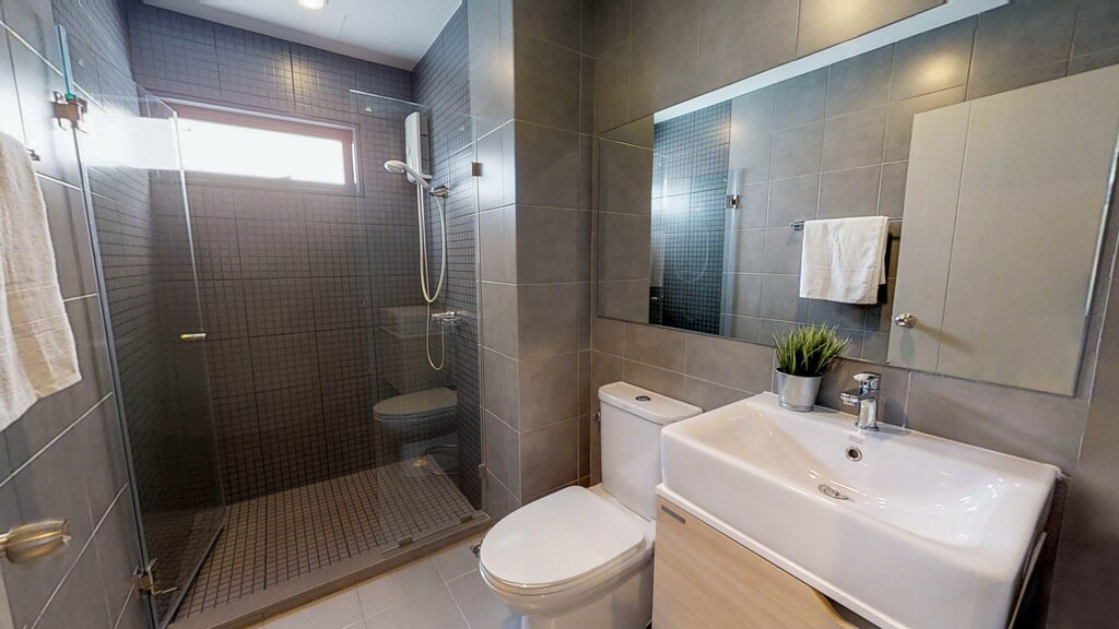 Photo of Bathroom in Mueang Samut Prakan District