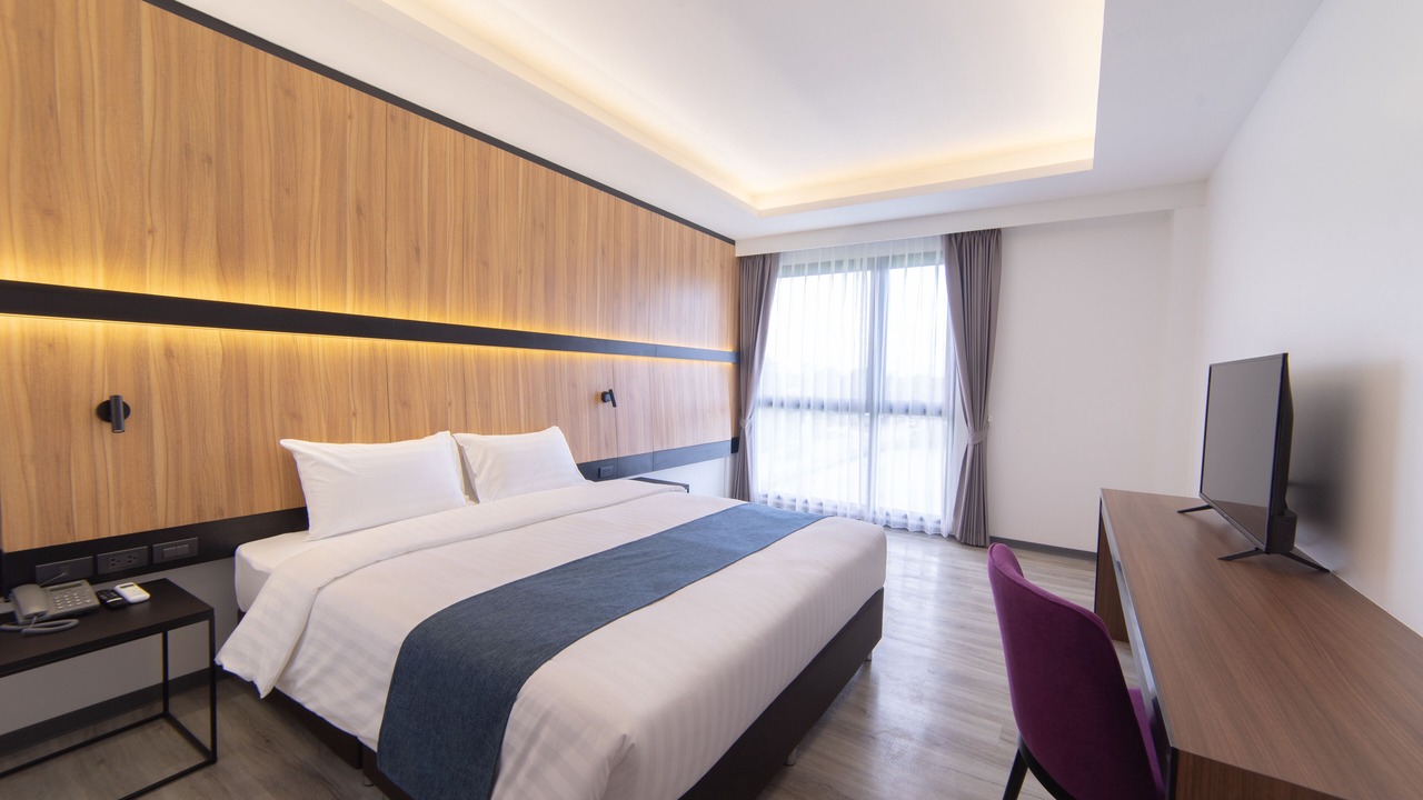 Photo of Bedroom in Racha Thewa