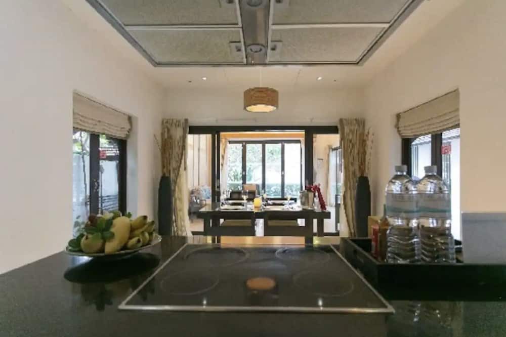 Photo of Kitchen in Thong Krut