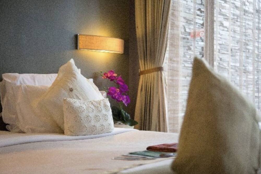 Photo of Bedroom in Taling Ngam