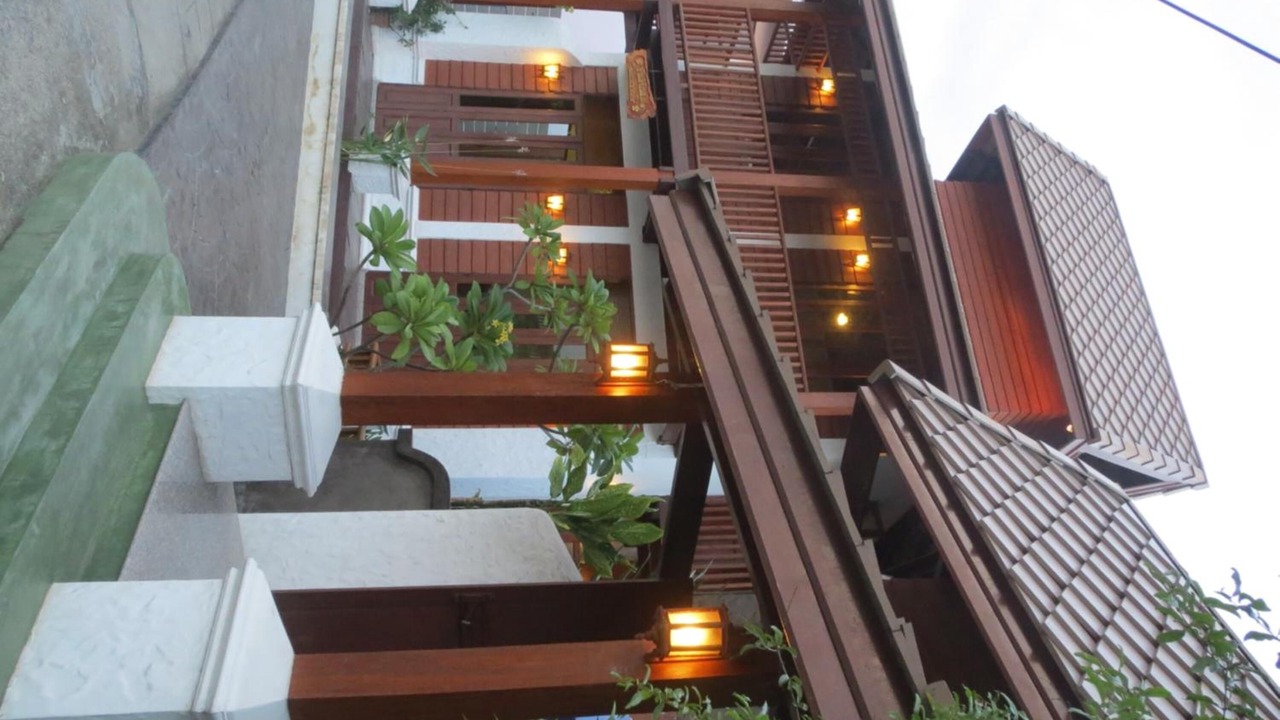 Photo of Outdoor in Wua Lai