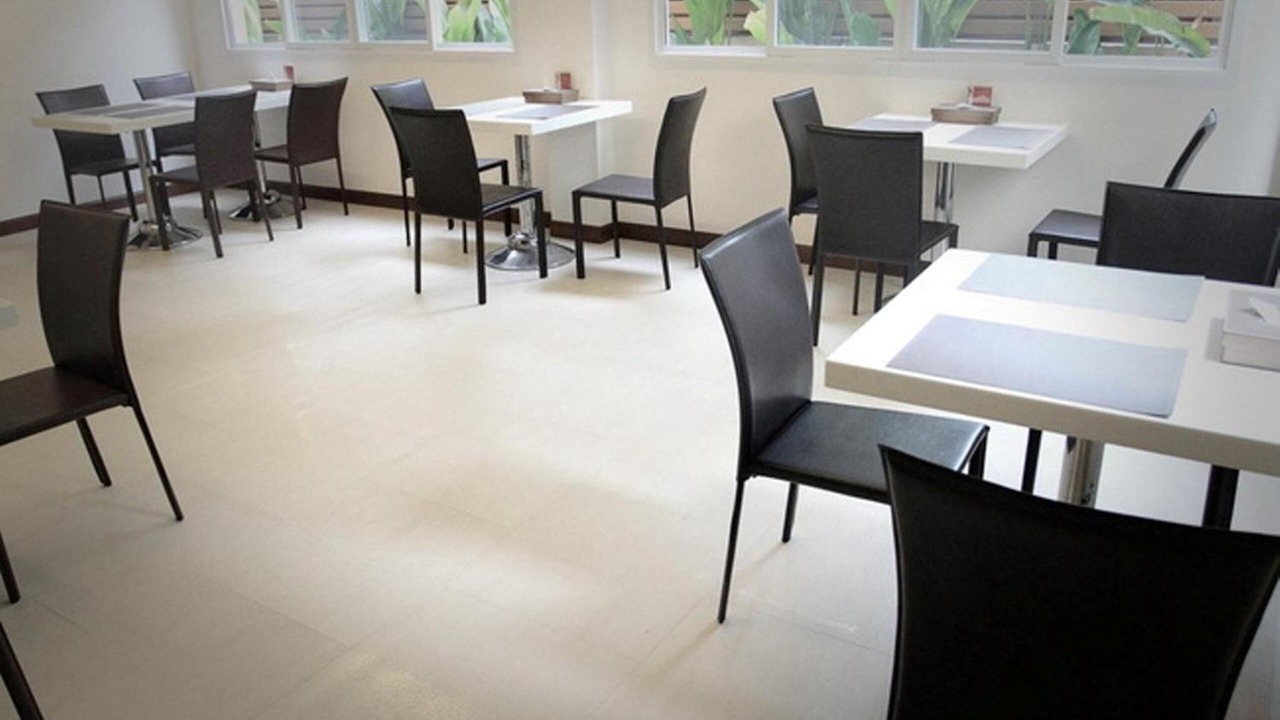 Photo of Others in Samsen Nok