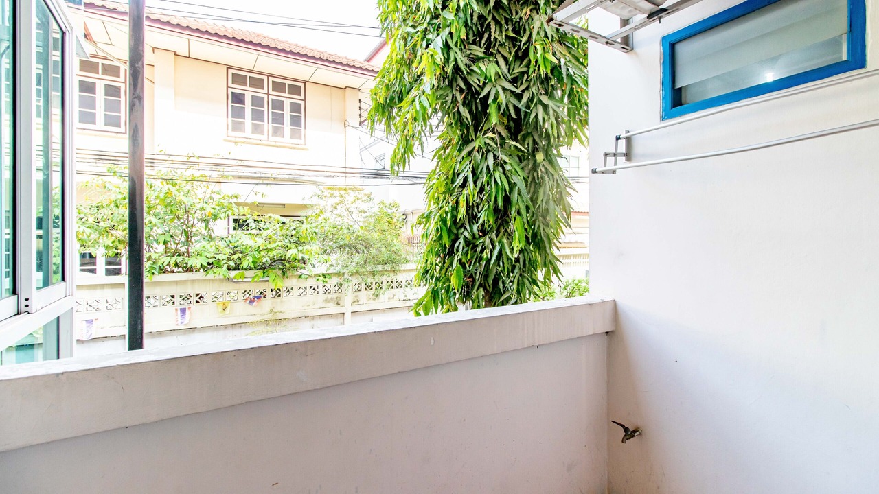 Photo of Patio Balcony in Bangkok Noi