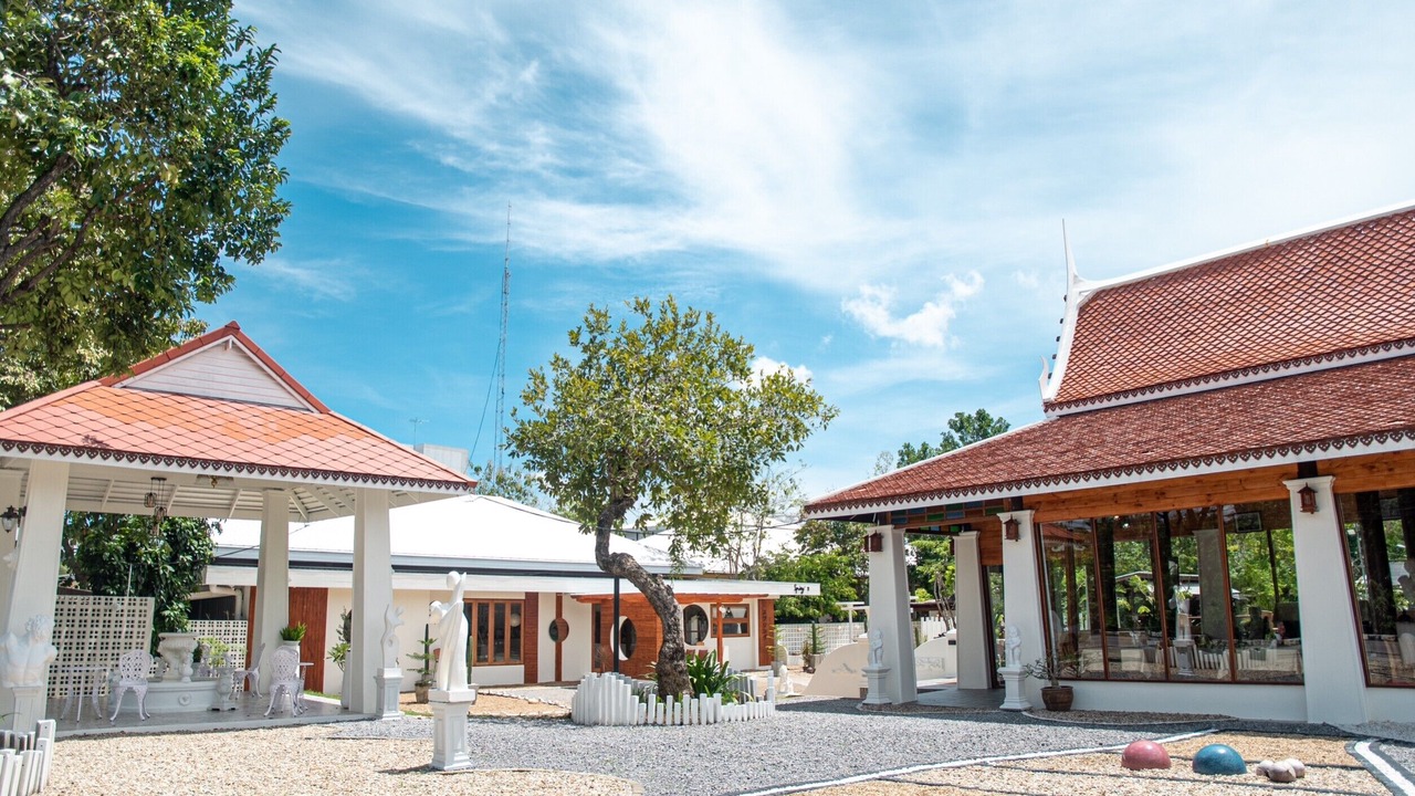 Photo of Others in Damnoen Saduak