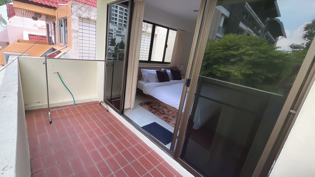 Photo of Outdoor in Asoke
