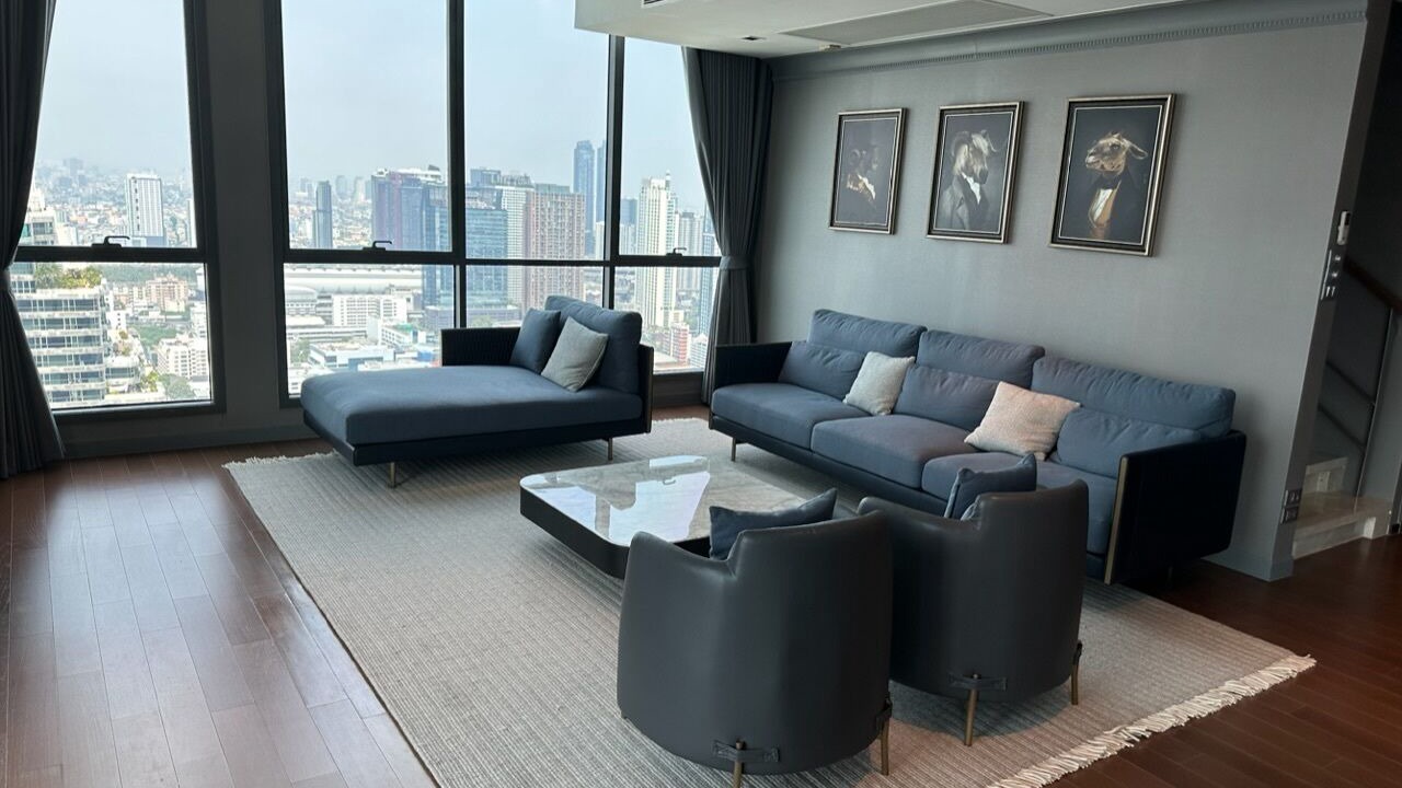 Photo of Livingroom in Khlong Toei Nuea