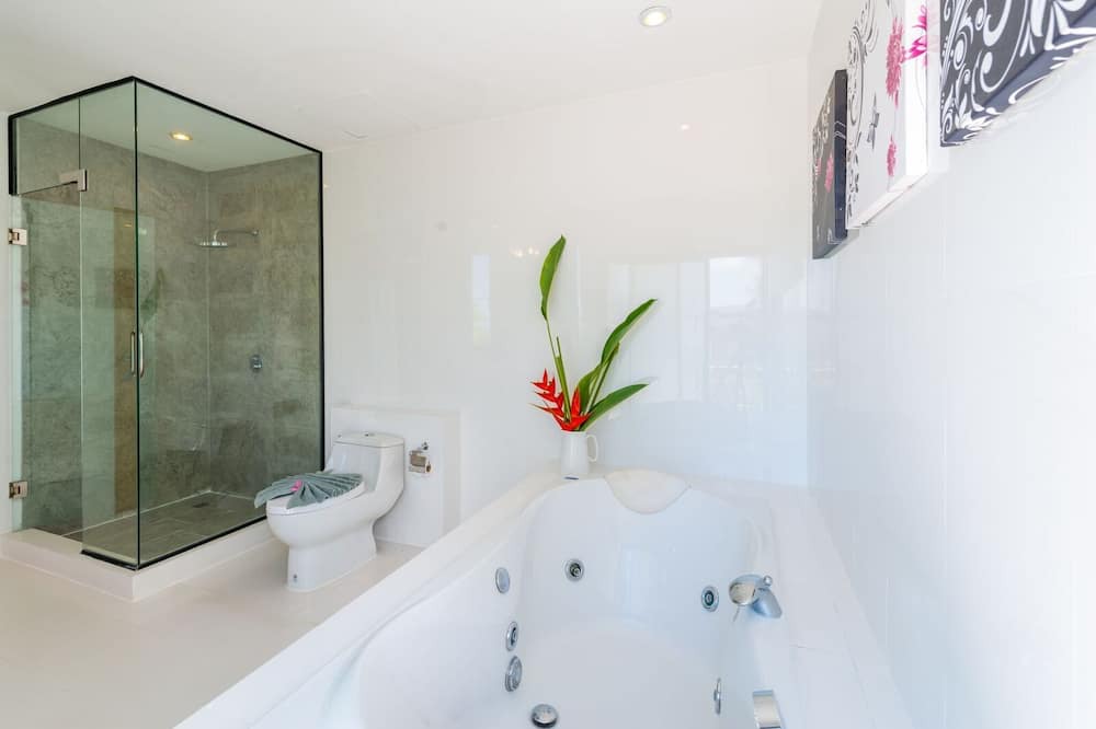 Photo of Bathroom in Na Thon