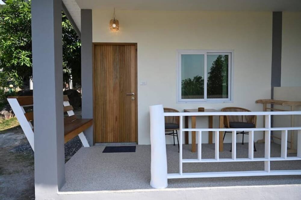 Photo of Patio Balcony in Haad Yao