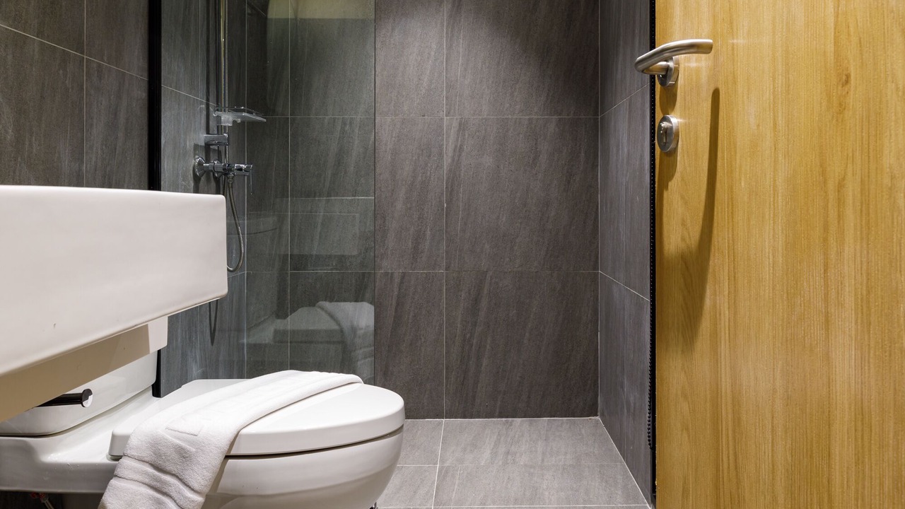 Photo of Bathroom in Chom Phon