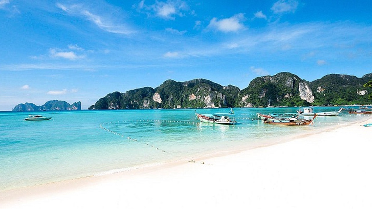 Photo of Others in Ko Phi Phi