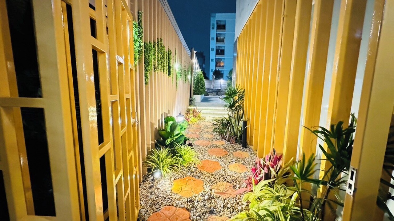 Photo of Outdoor in Hua Mak