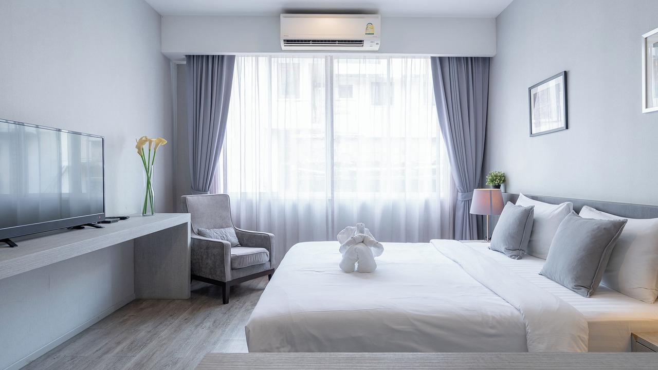 Photo of Bedroom in Wat Bowon Niwet