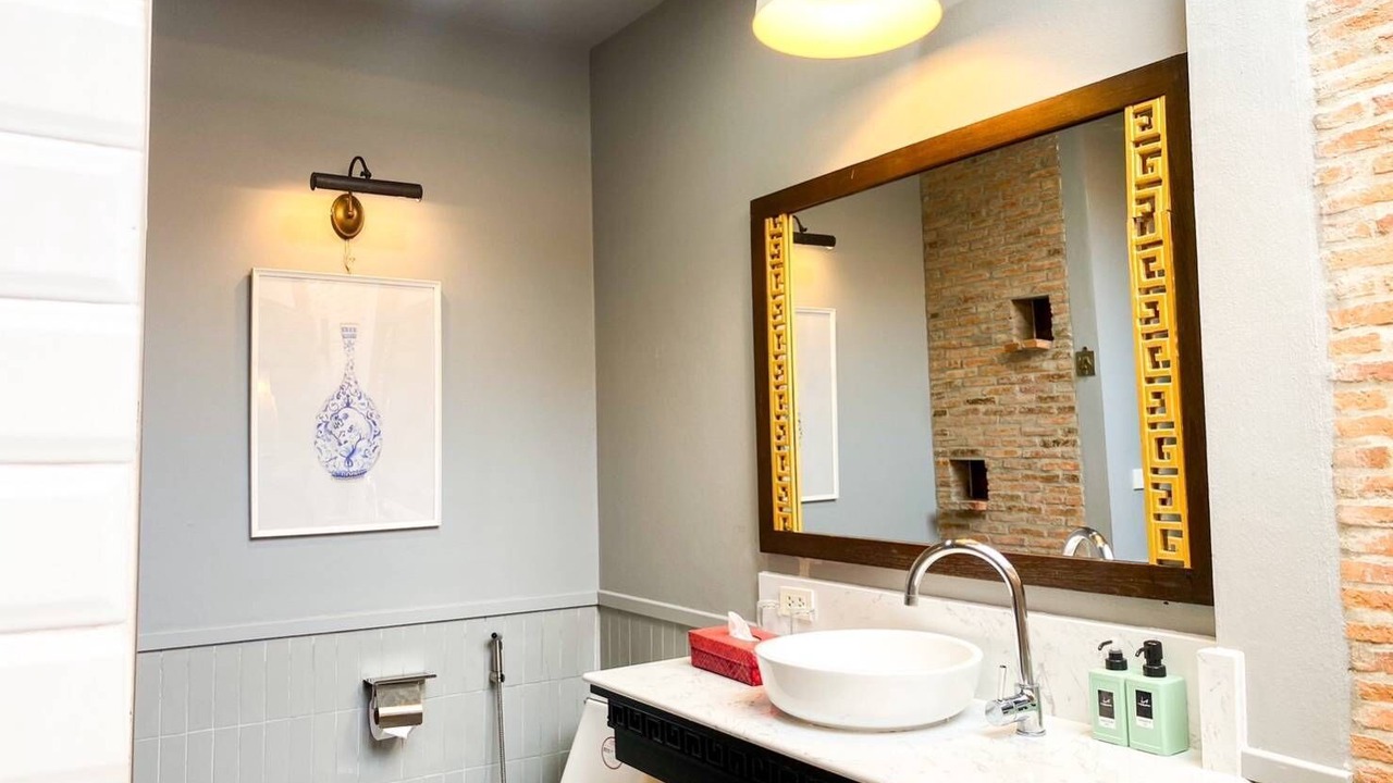 Photo of Bathroom in Mueang Kao