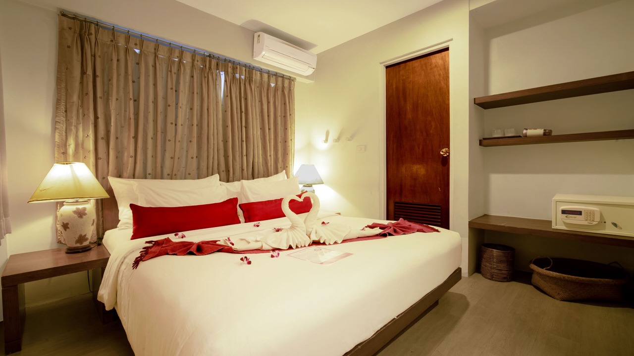 Photo of Bedroom in Talat Yot