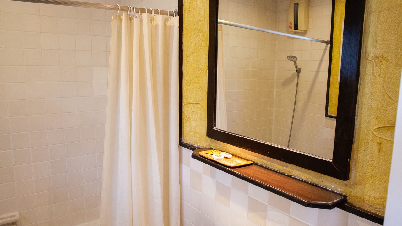 Photo of Bathroom in Embassy District